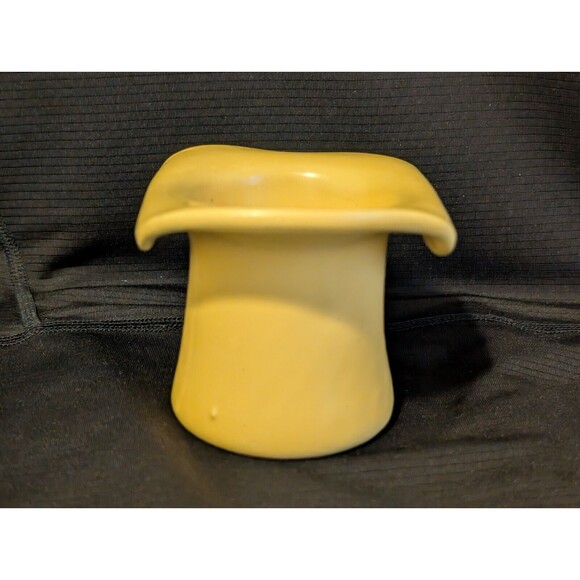 Haeger Top Hat Yellow Ceramic Planter Vintage Hand Made Pottery Made in USA VTG - Picture 5 of 9